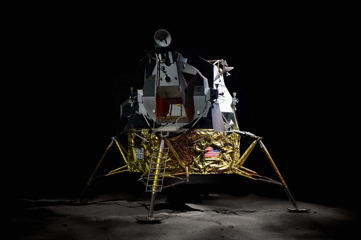 vehicle white and yellow metal machine space